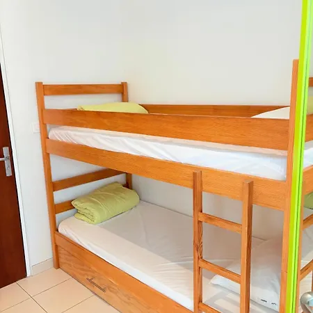 St Cyprien Paranthese Ensoleillee Au Bord De L Eau * 圣西普里安